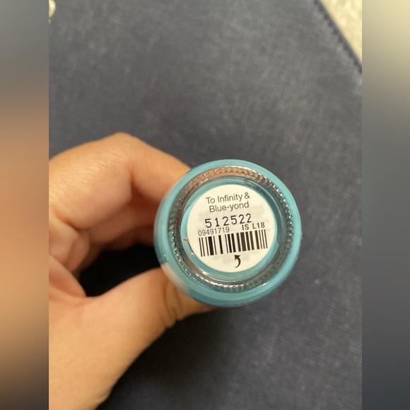 OPI #To Infinity and Blue-yond 15ml - Picture 2 of 4